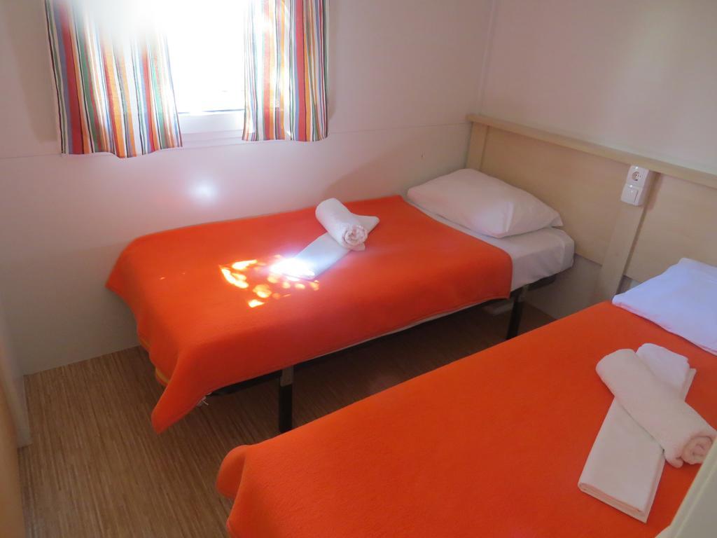 Camping Mia Bungalow & Mobile Home Biograd Na Moru Camera foto