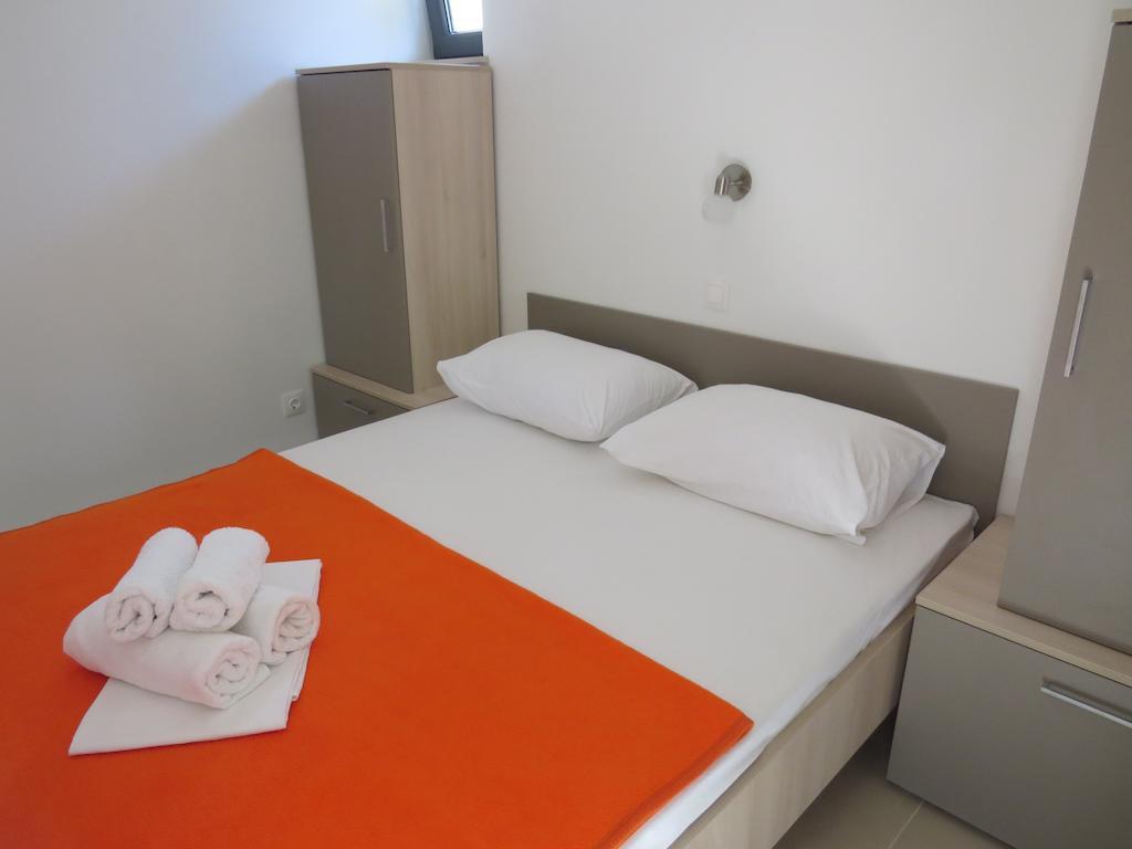 Camping Mia Bungalow & Mobile Home Biograd Na Moru Camera foto